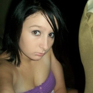 ariel_marie17's profile picture. 