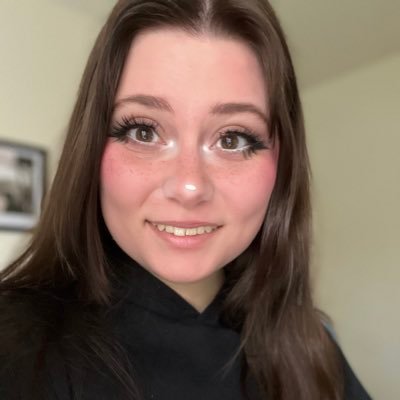 NovaoftheSea's profile picture. She/her🪐|Twitch affiliate| Science nerd 🦠