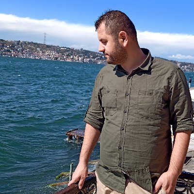 ey nefsim
ne olursan ol hikayen ölümle bitecek.
haddini aşma