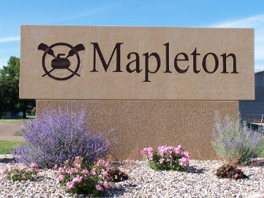 MapletonMN's profile picture. 