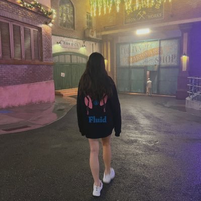 _sherlynnnnn's profile picture. facebook: sherlyn ann | instagram: sherlyn_ann | snapchat: sherlyn_ann