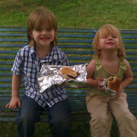 Mom of 4 kids from wonderful Geauga County, Ohio. Writer to 3 RP accounts