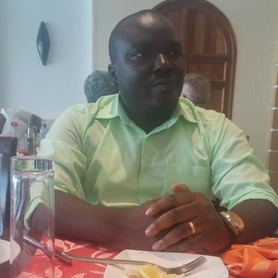 a die hard @Man utd fan | health conscious person| public health is my interest | nurse|