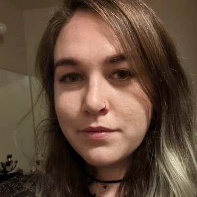 Erika 🏳️‍🌈 BLM | Senior Editorial Writer @riotgames | Powerlifter | Professional Shitposter | No Riot Gun Buddies
🇩🇪🐻🏙️🖤