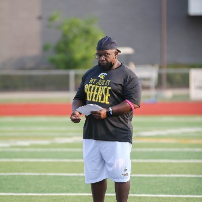 technology nerd, D-Line/Special Teams Football coach at Battle High. s/c coach, father, son, meathead, and proud member of Phi Beta Sigma Frat. Inc!