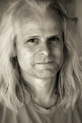 claudiomiranda9's profile picture. 