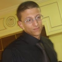 An @UbuntuTn #Member && #SysAdmin && #Official @Ubuntu #Member && @persaluna is my 42