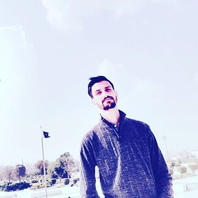 suljha hua lrka hn,uljhy mizaj ka😃
Abbottabadian, insafian💓