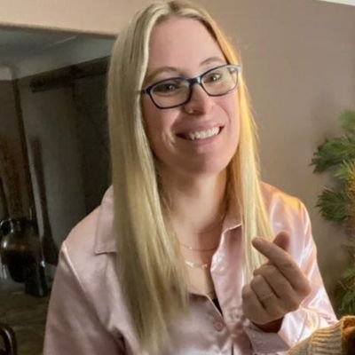 ChristaSimpson's profile picture. Take risks. Be bold. Follow your dreams. #Entrepreneur #Author https://t.co/EzMOgh1wMo