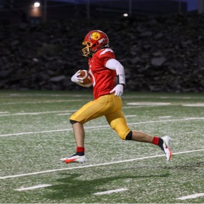 riley_busch24's profile picture. MIB 2023 WR/LB 3.2 GPA 218-780-1918