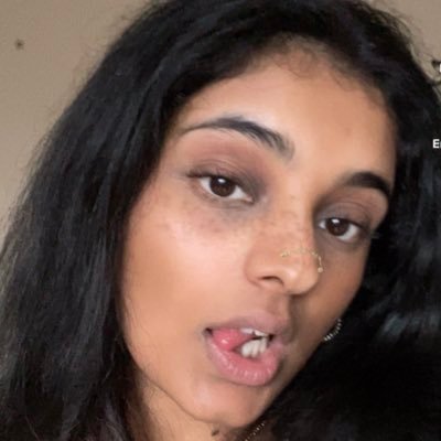 sathh_k's profile picture. 22 *insert meaningful quote here*