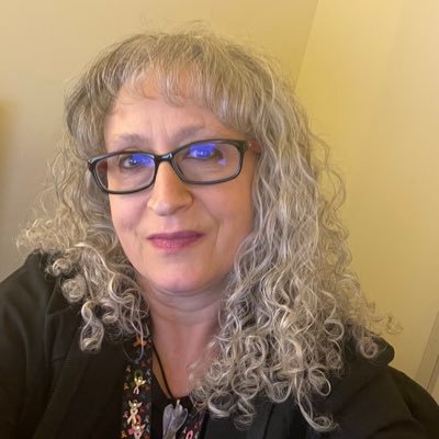 Conservative, Married, 2A, Trump Girl MAGA, MAHA, HUGE lover of dogs, Christian ,Racing fan, Veterans First, back the blue, No DMs, Patriot in KY