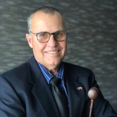 kljras25's profile picture. I dig pigs.