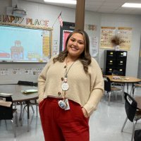 Selena Cruz (@cruzinginkinder) 's Twitter Profile