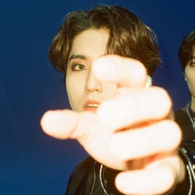 LasPatasDelJK7's profile picture. TXT 💙💛

JYP ctm pq si-
YG come cola-
Hybe mecaesmal-
SM fuck u