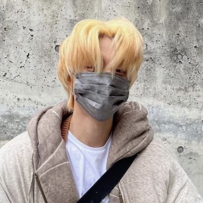 ᕙ Hii , let's be moots 
⠀ ⠀ ⠀⠀ ⠀ ⠀
                                                                            ᕙnot ca/rp