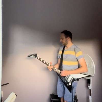 I try to play guitar. Business Intelligence specialist in Wellington, Commercial Reporting and Insights at  Z Energy, co-admin of the Welly Power BI UG.