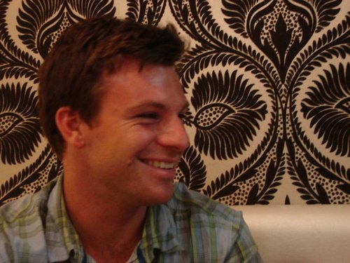 DanielPirie's profile picture. Urban and environmental planner, interested in sustainable communities, skating, surfing and photography.