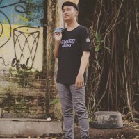 Farros Ilman (@dmyrmn) 's Twitter Profile