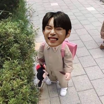 PJMs~Soobrangdan~Jakeys~Nanadoongies~Asteroids~Nayeonaisse~Dozennie~