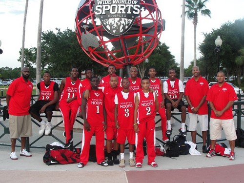 The official site of Houston Hoops 2015 Team