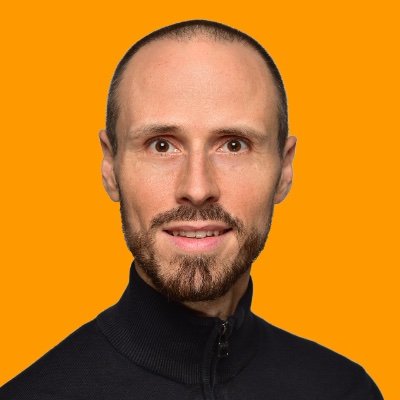 4x Founder + CEO | Mindfulness Teacher 👉 Helping founders with the human side of business: company culture, remote work, leadership