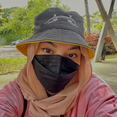 messeduplil's profile picture. mm RAWRRR 🦖