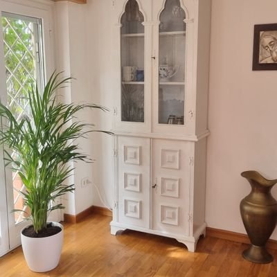 Cosy rooftop apartment with beautiful terrace in central Rome. Near the Vatican and metro line A....and fantastic hosts😉.