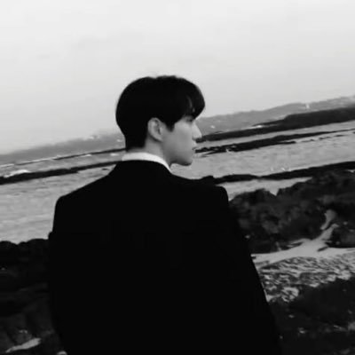 이준호 / 가끔 준호케익 만들어요 :)
