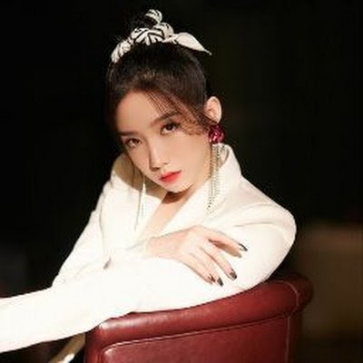 MikiRocketGirl1's profile picture.