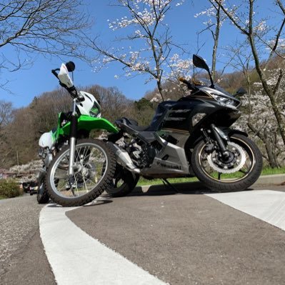 @Nor3march が復活したのでこちらは予備アカ兼バイク垢にする予定 自分KLX230、嫁さんNinja250でツーリングしてます