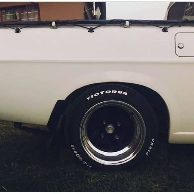 KmanNhlaka's profile picture. 