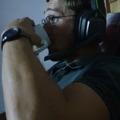 Dad and Pro ADI, first.
Chill D2 Main, Clan Venimus Admin, https://t.co/jCzp1xCJrX.
Advice? Don't argue on twitter: they just want to be the last one talking.