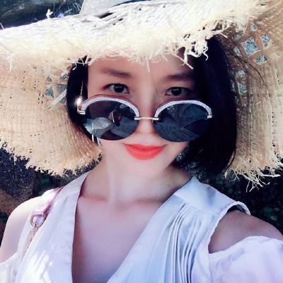 lizhen36347142's profile picture. Good things are about to happen