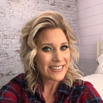 abbyc82's profile picture. 