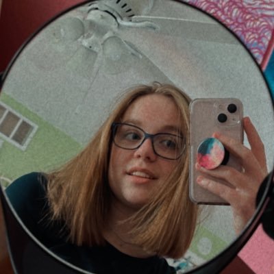 kateanne608's profile picture. 