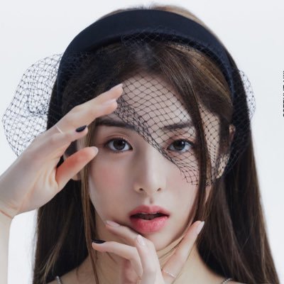 2Y00NJ1N's profile picture. idk if im fearless | ENG/한/中文OK