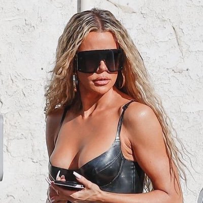 KimThatsSoRude's profile picture. 
