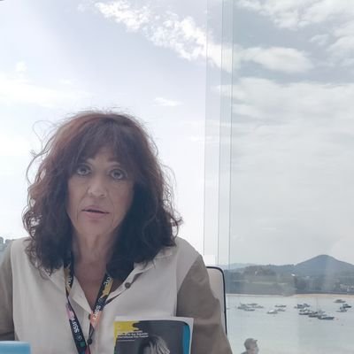 Periodista. Espacio sobre Iberoamérica y Cine. Hora América, De Cine y De Película (Rne)