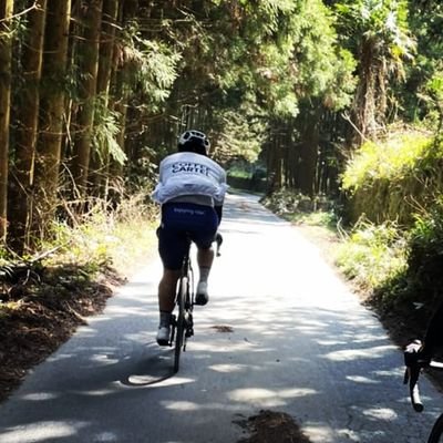 toshiyuki0228's profile picture. 山口県でロードバイク乗ってるおっさん
ロード　CHAPTER2　RERE
MTB 　SPECIALIZED　チゼル
ピスト　FeltTK2
シクロ　NESTO　クラウス