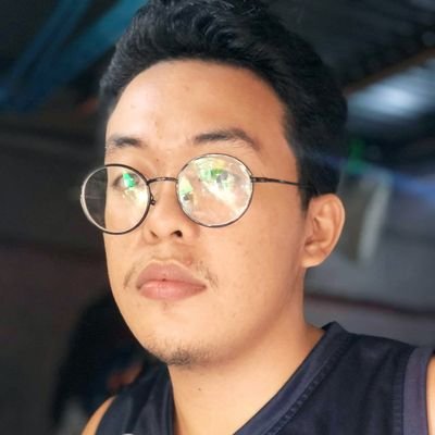 EronJomer's profile picture. Player