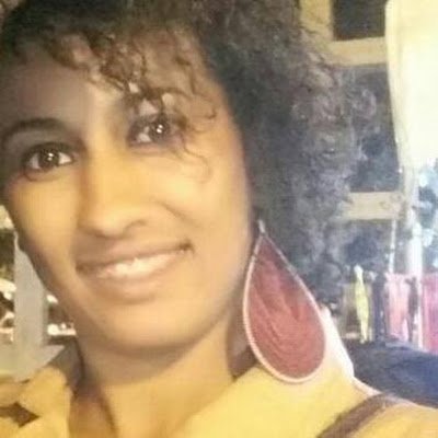 FernandaDinizD7's profile picture. 