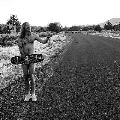 alakai_keola's profile picture. I like to poop at parties