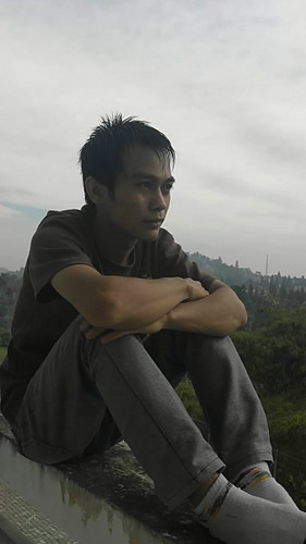 KuloxyOi's profile picture. 