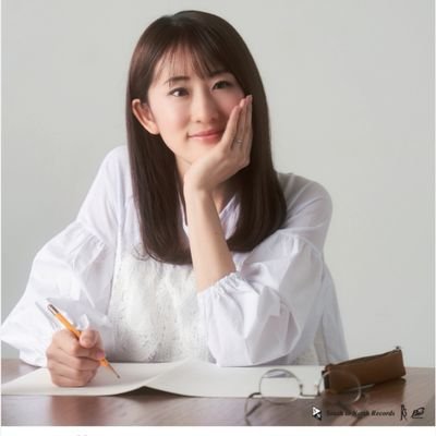 シンガーソングライター /リトミック講師 / 「リトミック&コンサート」運営代表/3児の母 | 静岡県出身
https://t.co/IGN5ROeeej
TBS『アッコにおまかせ!』CBC『まちイチGoing舞Way』ED曲担当、企業CM制作