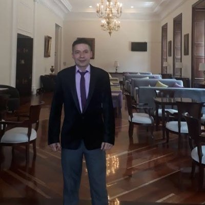 LEOPREZZ's profile picture. Compulsivamente positivo y lleno de fé.