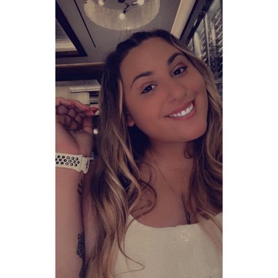 alexavenditti's profile picture. 