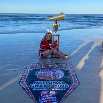 Louisville Small Coed Alumni❤️🖤 2022 NCA Collegiate National Champ