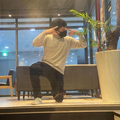 coffeeNgyatts's profile picture. good life | rad vibes

28