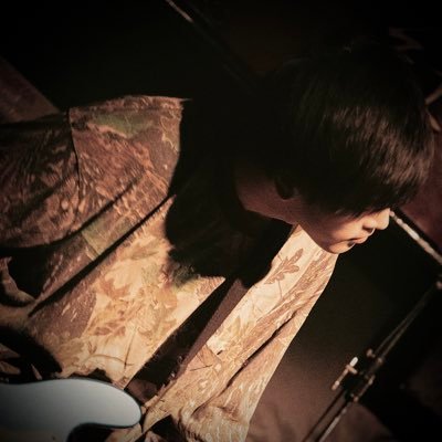 汚されているもの、殺されている音の代弁者。作詞、作曲、MIX。バンド活動準備中(ドラマー、ギタリスト募集中)。たまにベース。ご連絡はリプ、DMまたは kakuunofiction@gmail.com まで、よろしくお願いいたします。